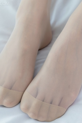 物恋传媒 No.2122 茯苓-皑皑霜雪的纯净 [150P1V-3.27GB]
