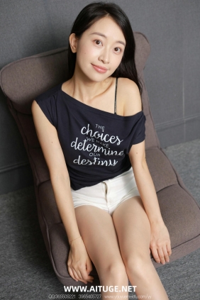 IESS异思趣向 - 模特：小婕《素人薄丝（下）》[90P-117MB]