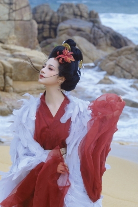 [YITUYU]艺图语 2025.06.08 玄鸟 琼崽爱吃四季豆 [28P-439MB]