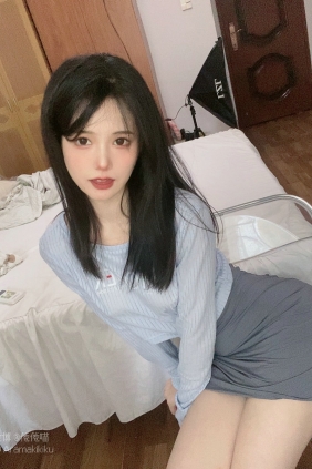 倦倦喵 - 吉他妹妹 [54P10V-457MB]