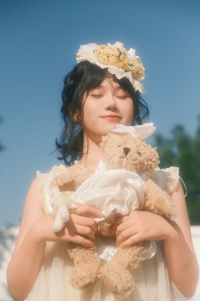 [YITUYU]艺图语 2025.11.07 蓝色物语 璐璐 [19P-357MB]