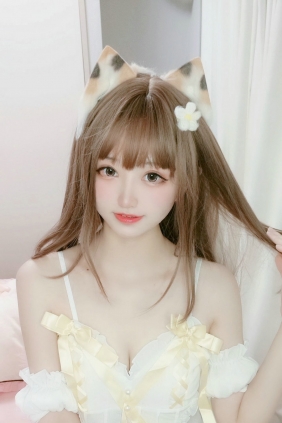 千阳(ちよ) - 三花猫 [12P-12MB]