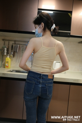[ROSI写真]口罩系列 2025.02.04 NO.3159 [104P184MB]