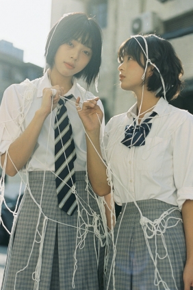 [YITUYU]艺图语 2025.05.19 跟着增田彩来学拍照 小野椿芽_一坨蛙蛙 [13P-106MB]