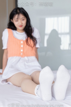 BoBoSocks袜啵啵 No.062 涵涵-运动鞋、白棉袜、厚肉丝 [145P1V-6.63GB]