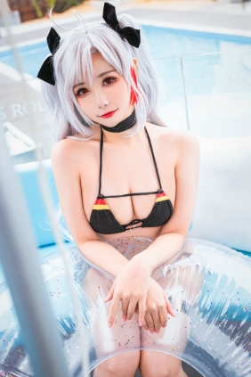 微博妹子Momoko葵葵 - 欧根之水着 [20P-120MB]