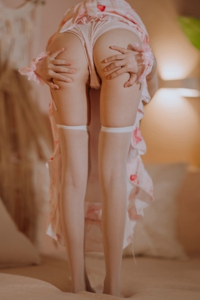 美少女晕崽 - 白丝萝莉 [28P-226MB]