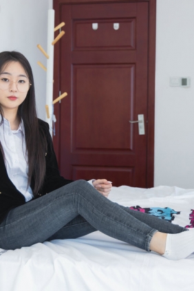 物恋传媒 No.1358 美兔-梦醒时分 [158P1V-3.24GB]