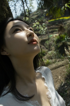 [YITUYU]艺图语 2026.01.03 梨花树下 [40P-199MB]