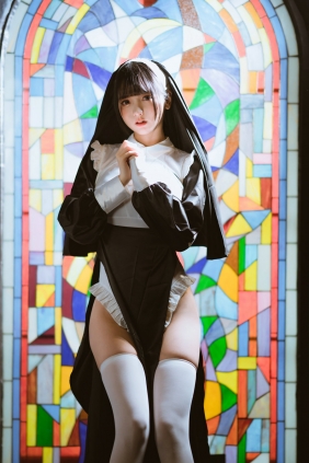 可爱妹子陆卿卿kyokyo - 修女 [16P-209MB]