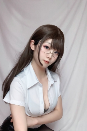 白露很白 - OL教室 [84P2V-234MB]