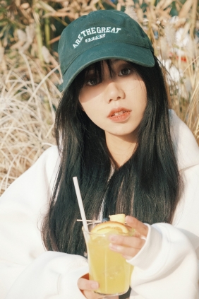 [YITUYU]艺图语 2025.11.05 等你下课 祝勺子 [23P-433MB]