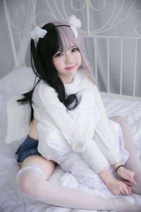 Sally Dorasnow - Angel Lucina [28P-124MB]