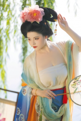 [YITUYU]艺图语 2025.11.18 仿白伯骅仕女图 [12P-120MB]