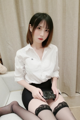 次元少女念雪ww - OL系列 [20P-76MB]