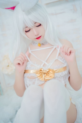 猫君君MaoJun - 私房兔子 [49P1V-566MB]