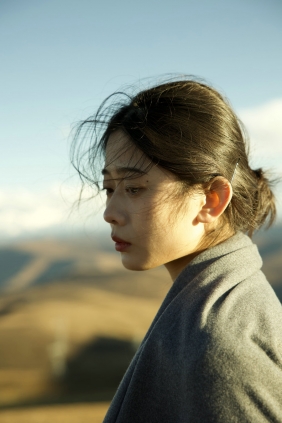 [YITUYU]艺图语 2026.01.17 我们必须像柔软又坚韧的山 [16P-48MB]