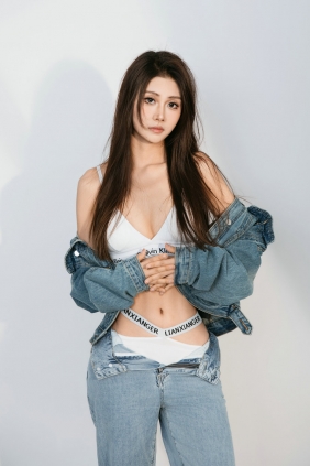 [YITUYU]艺图语 2026.03.26 牛仔辣妹 [11P-67MB]