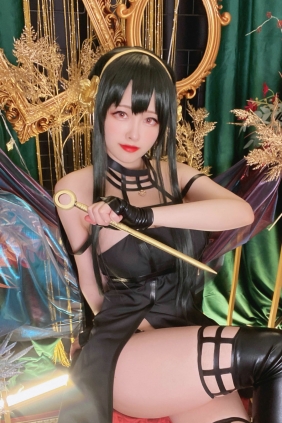 COS妹子Arty亞緹 - Yor [54P-120MB]