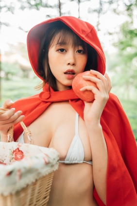 萌妹奈汐酱nice - 大红帽 [26P2V-276MB]