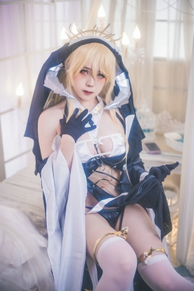 Hatori Sama - Implacable (Azur Lane) [10P-108MB]