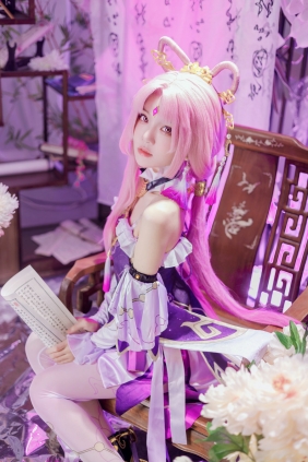桜桃喵 - 符玄 [27P2V-1.95GB]