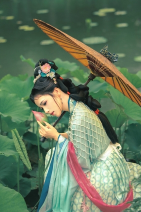 [YITUYU]艺图语 2026.02.24 复原仕女图 荷 顾小满 [20P-417MB]