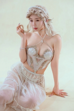 云溪溪 - 奶桃 冒险者图鉴-珊迦娜·人鱼 [31P-245MB]