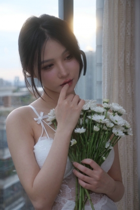 [YITUYU]艺图语 2025.12.03 织白 Gaia [68P-403MB]