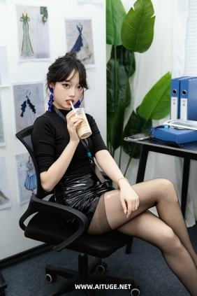 [YITUYU]艺图语 2026.01.14 职场海妖辣妹写真 [18P-328MB]