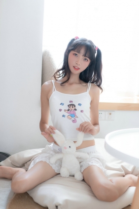清纯妹子西瓜 - 白纱 [39P-209MB]