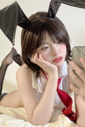 真宝 - 反差学姐 [70P2V-1.02GB]