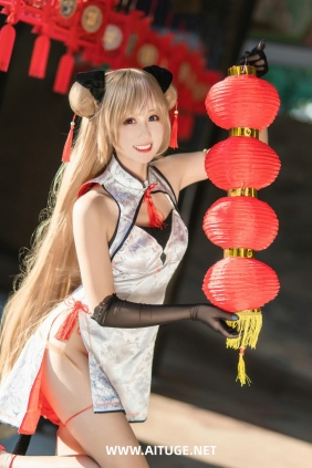 羽生三未图集 - Mk23 蜂糖花 [18P-323MB]