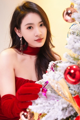 [YITUYU]艺图语 2025.12.02 飘雪的季节 [22P-226MB]