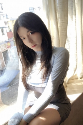 奶兔biubiu - 吉他妹妹 [137P5V-473MB]