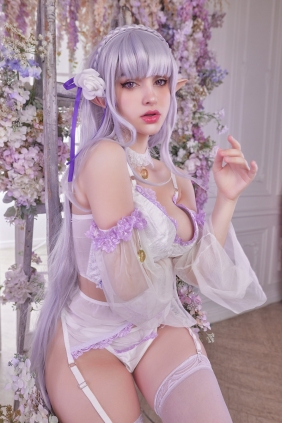Hologana - Emilia Lingerie [26P-80MB]