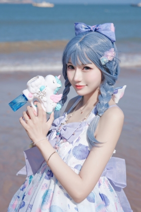 彩芸_Nebula - 渐变贝壳白紫 [15P-71MB]