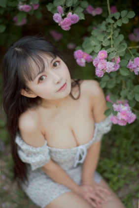 大眼萌妹黑猫猫OvO - 蔷薇2 [27P-286MB]