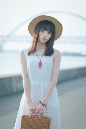 动漫博主Kitaro_绮太郎 - 少女感 [17P-49MB]