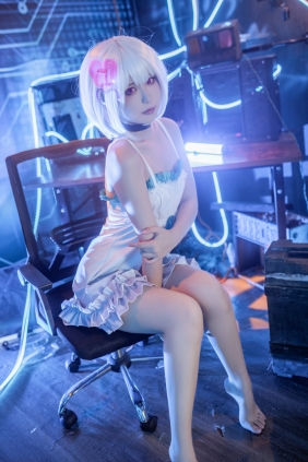Quan冉有点饿 - 珀尔诺 [60P-496MB]