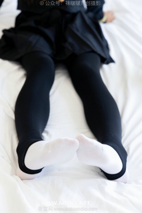 BoBoSocks袜啵啵 No.740 珍珠-高跟凉鞋、白棉袜、厚黑丝踩脚裤、裸足、jk制...