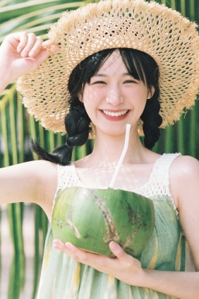 [YITUYU]艺图语 2025.11.11 夏日约定 快乐苏苏 [15P-58MB]