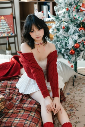 [YITUYU]艺图语 2025.12.26 圣诞 [18P-405MB]