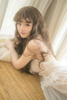 桃良阿宅 - 纱裙 [34P-329MB]