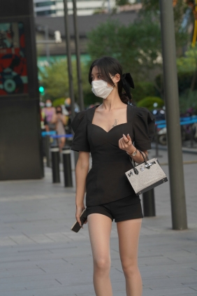 精选街拍视频 No.6386 大气黑色系 [243P-2.71GB]