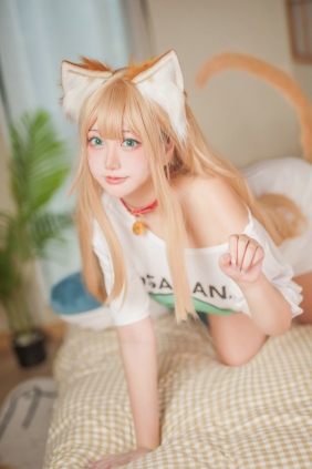Halo_酱 - 黄豆粉 [18P-39MB]