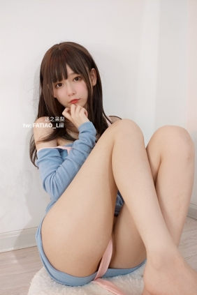 迷之呆梨(发条少女)[fantia] - 兄さん!十二月もよろしくお願いします [20P1V]