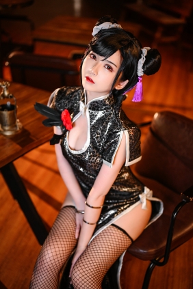 超人气Coser鳗鱼霏儿 - 蒂法旗袍 [42P-839MB]