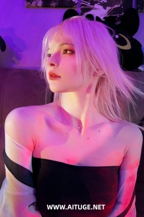 LENivayaAya_爱雅 - Blood moon [46P-525MB]