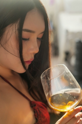 [YITUYU]艺图语 2025.12.16 旧梦不须记 琳儿 [9P-79MB]